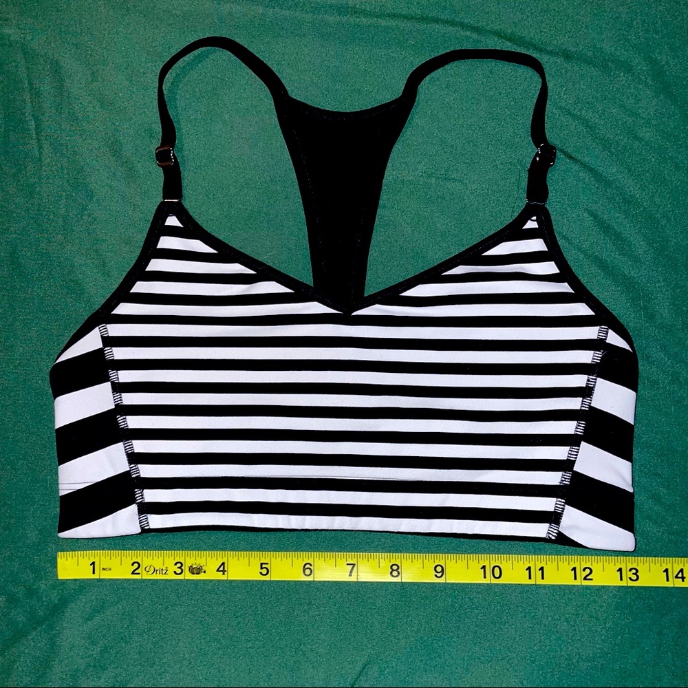 Victoria’s Secret B&W Racerback Sports Bra